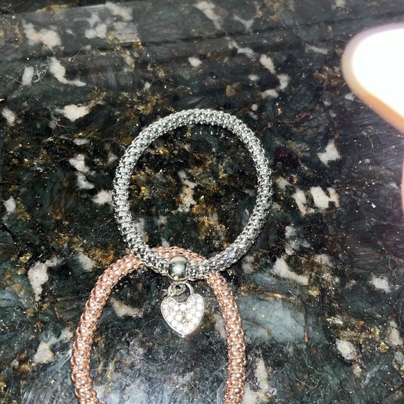 Amazon Bracelets - Picture 4 of 5